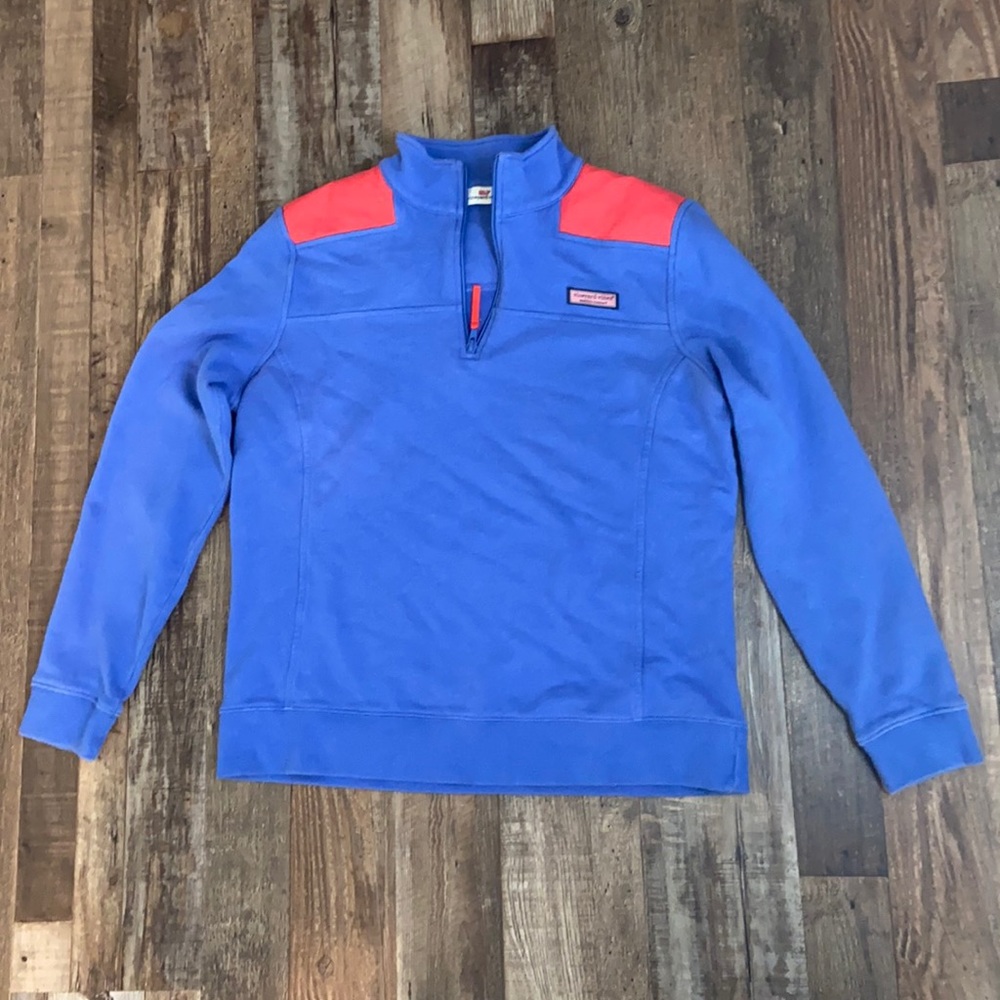 Vineyard Vines 1/4 zip sweatshirt, size M